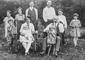 Mert Family 1928