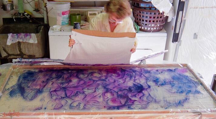 Marbling a Sweatshirt 